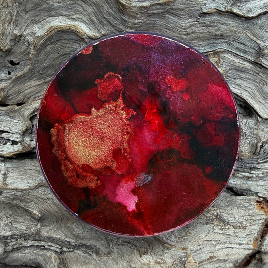 XL Circle Water Colour Tag