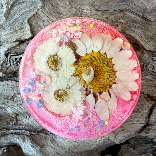 XL Circle Pressed Flower Tag