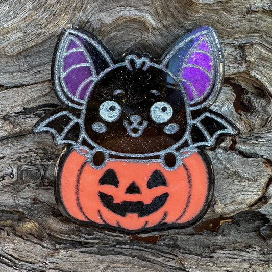 Jack-O-Lantern Bat Shaped Tag