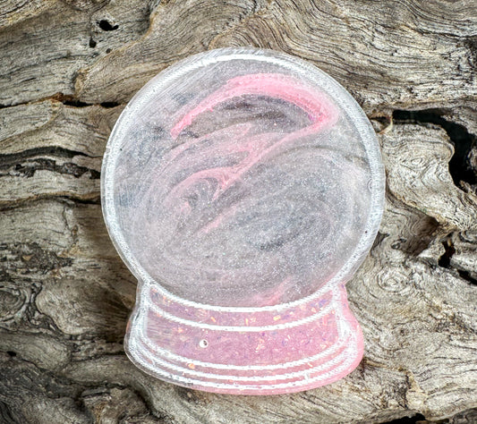 Small Snow Globe Shaped Tag