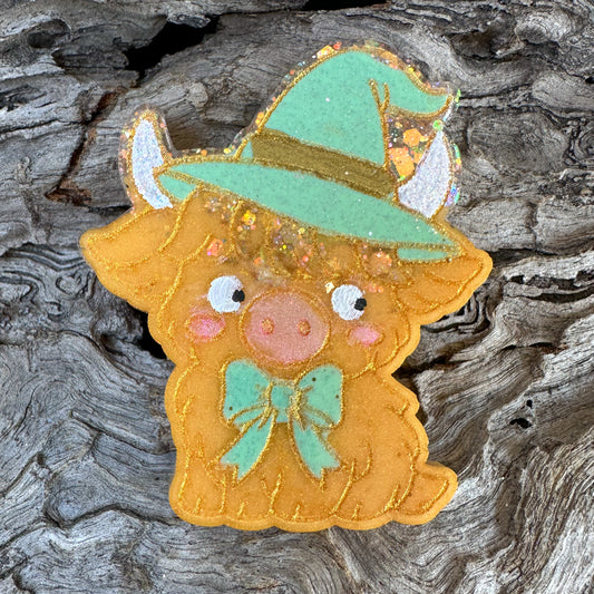 Halloween Highland Cow Shaped Tag
